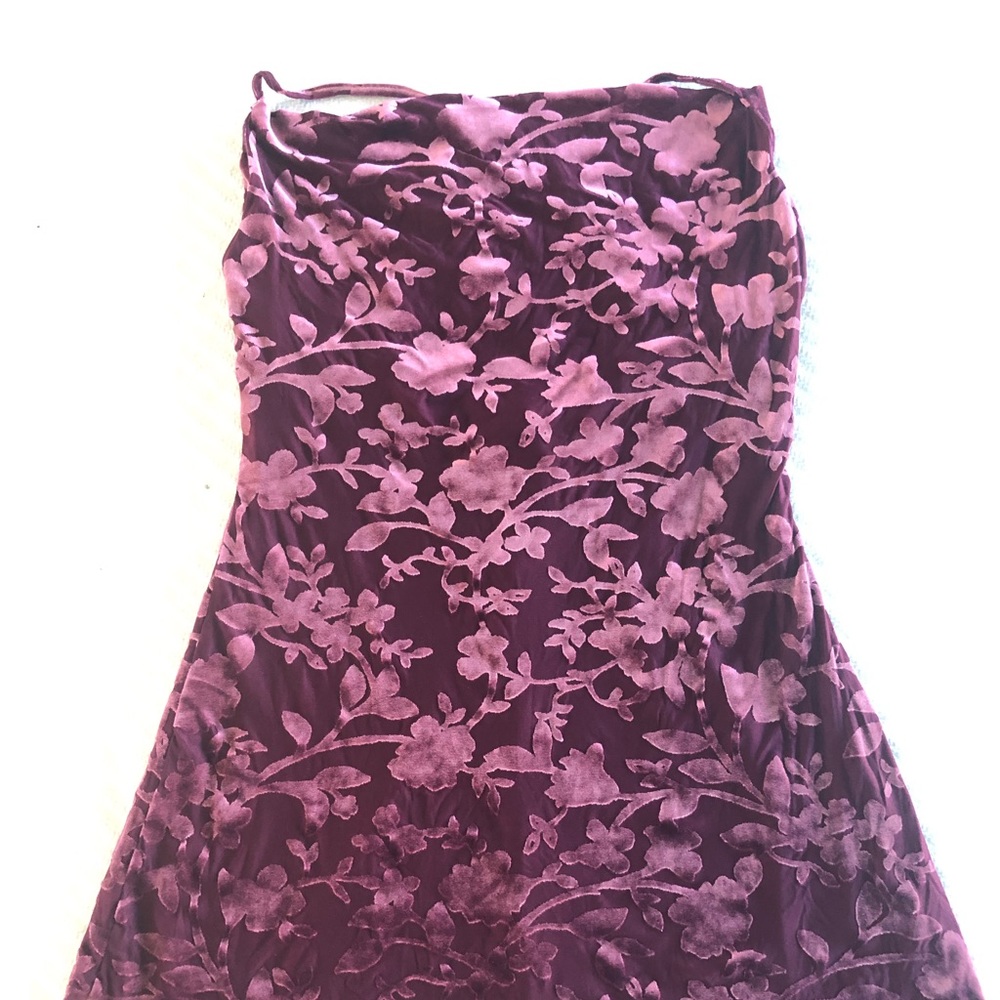 Burgundy Velvety Flowerdy MiniDress